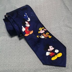 Walt Disney Mickey Mouse Through the Years Silk Neck Tie WDW Disneyland Parks